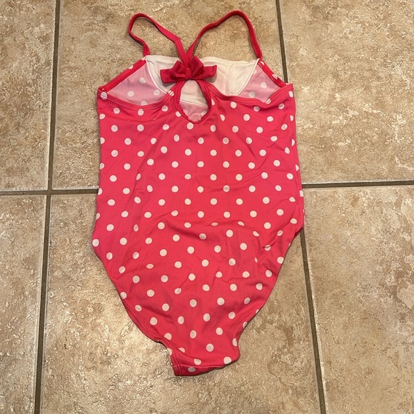 Girls one piece Gymboree swimsuit with flower and bow details and polka dots - Picture 2 of 5